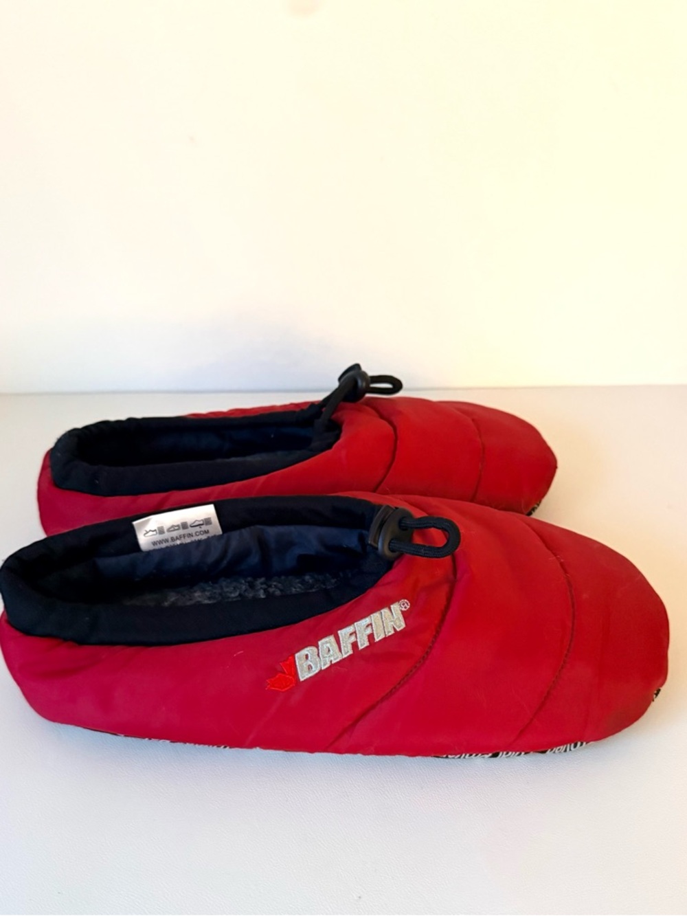 Baffin Unisex Cush Hybrid Slippers Quilted Red Slip-On Sleeping Bag Booties - Picture 10 of 14